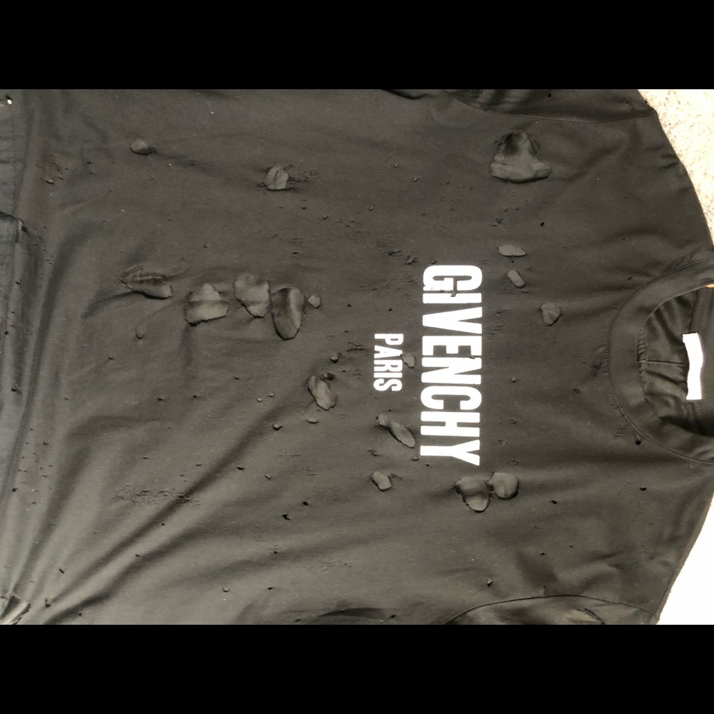 Givenchy Tee Shirt